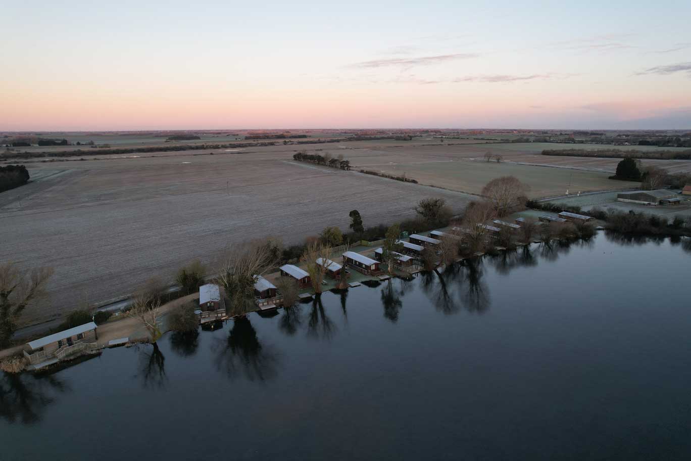 A Carp Angler's Paradise: Woodlakes Park Lodges with Hot Tubs in Norfolk